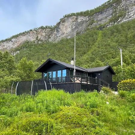High Standard And Beautiful View Feriehus